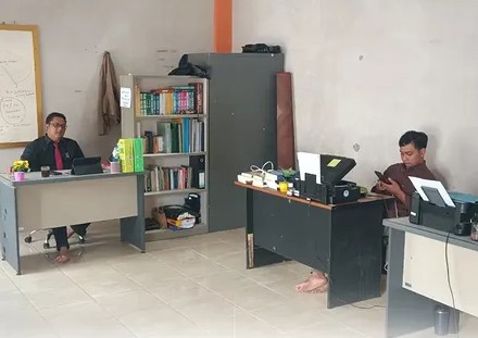 Laptop dan Coding